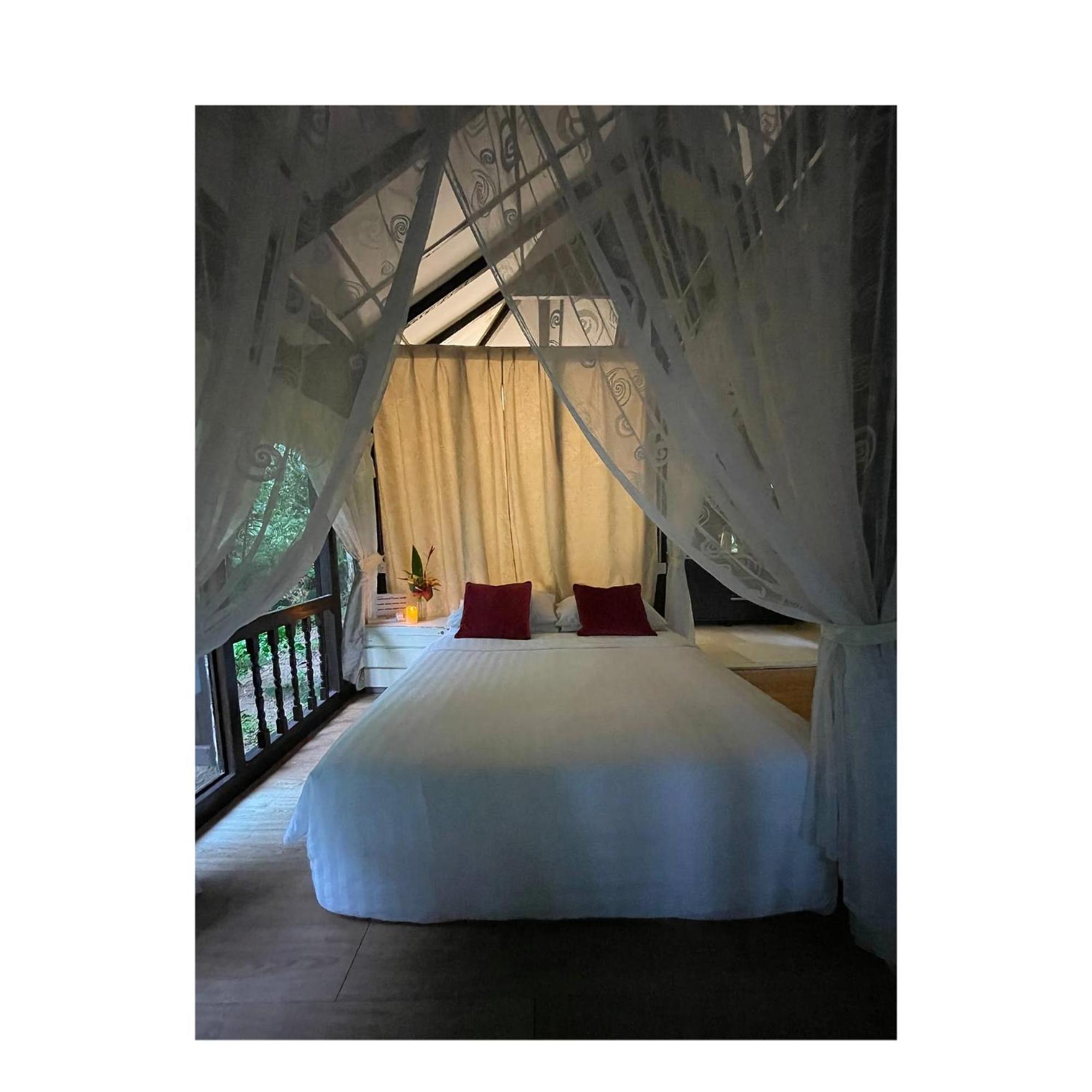 Villa Sri Kampung Kuah Eksteriør bilde